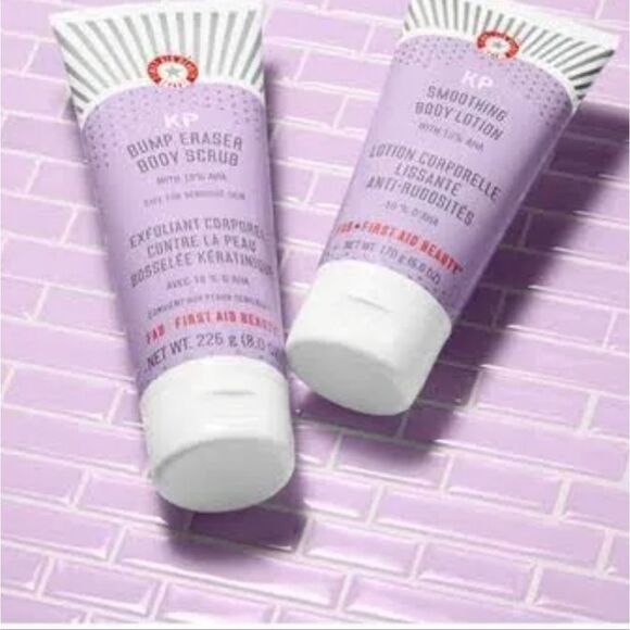 First Aid Beauty Sculpting Body Lotion - Picture 2 of 13